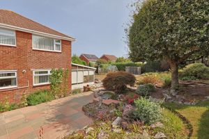 Photo 1- click for photo gallery